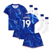 Maglie da calcio Chelsea Jadon Sancho #19 Prima Maglia Bambino 2024-25 Manica Corta (+ Pantaloni corti)